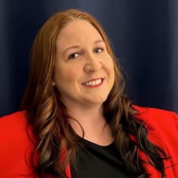 Dr. Lissette Santa-Cruz