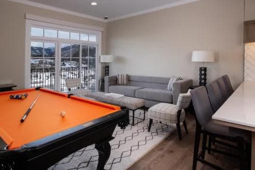 All Points North (APN)