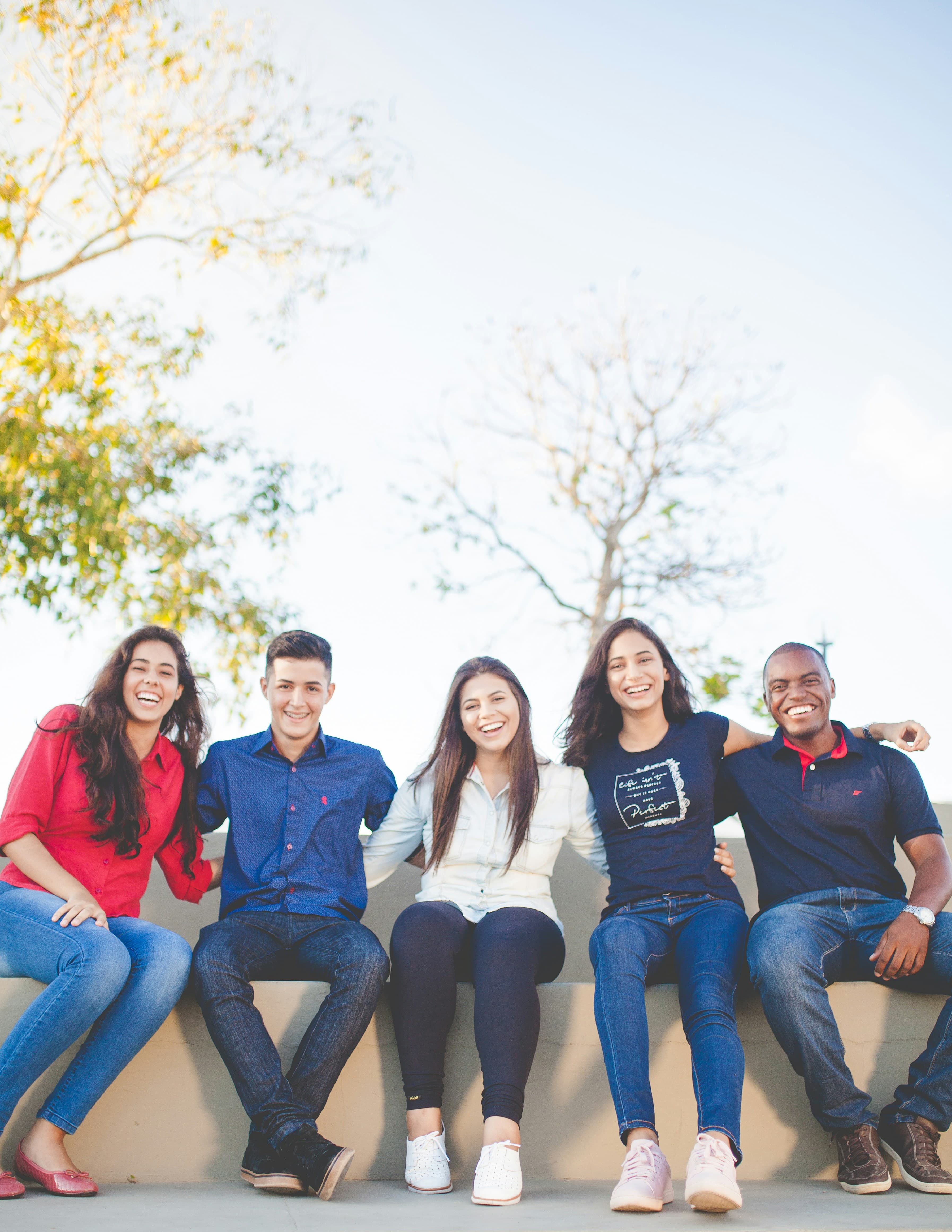 Students collaborating in a school community